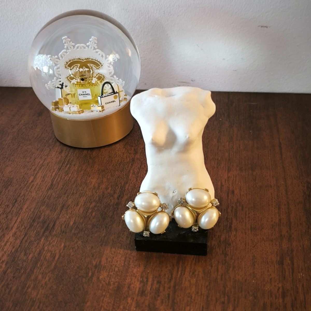 Boucles d'oreilles à clip vintage Vogue bijoux