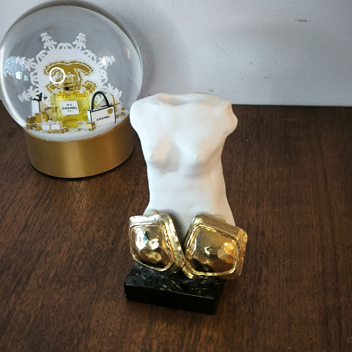 Boucles d'oreilles à clip vintage Guy Laroche