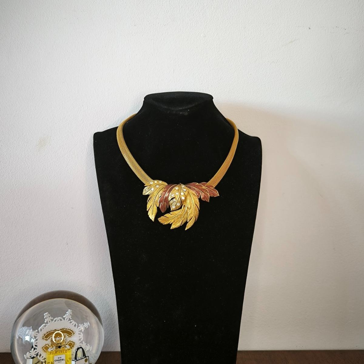 Collier ras de cou vintage Balenciaga