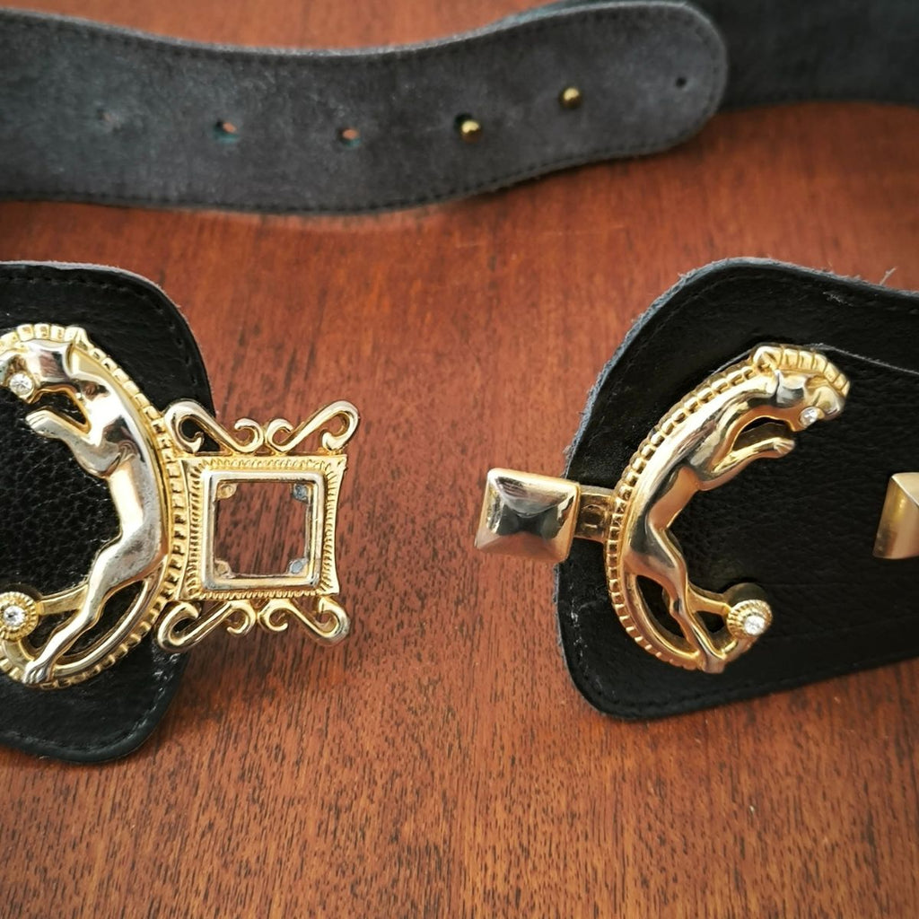 Ceinture cloutée aux tigres vintage