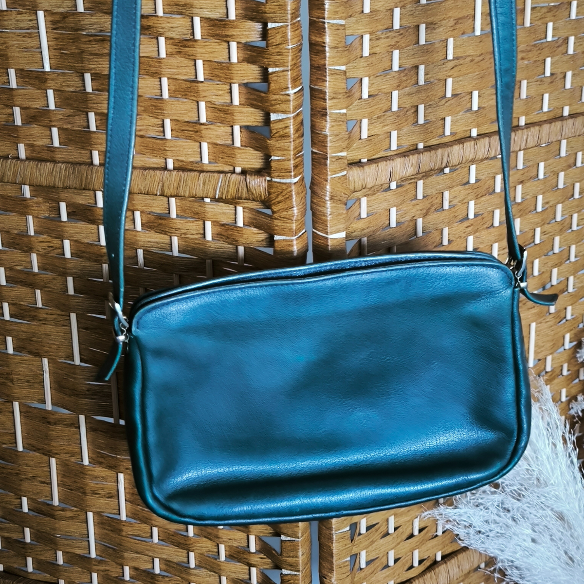 Sac à bandoulière en cuir vert sombre vintage